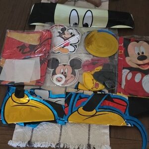 Mickey Mouse Party Supplies Set